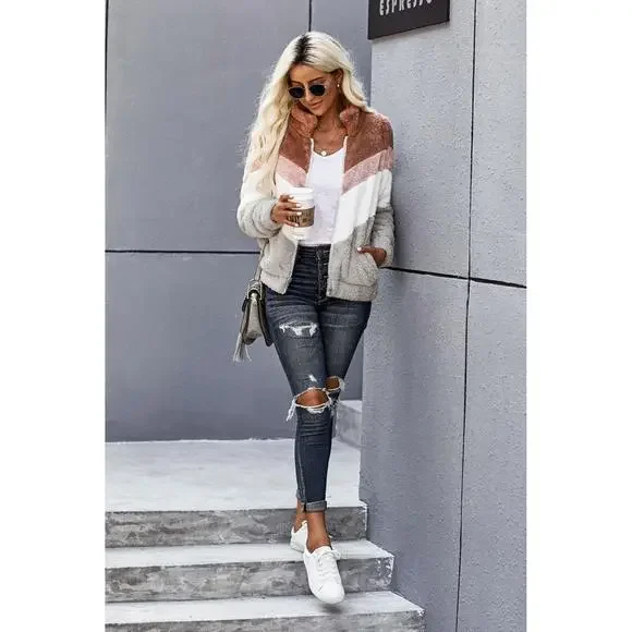 Colorblock Teddy Jacket - Picture 14 of 15